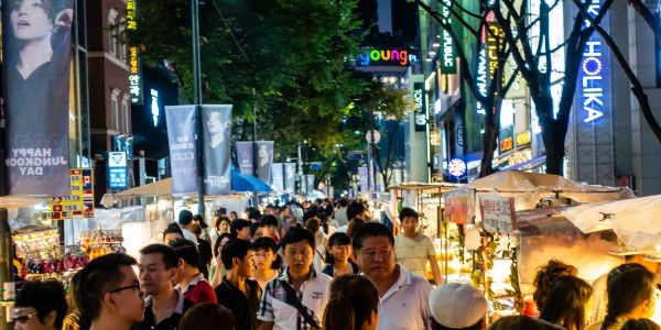 地攤經濟取代新零售？