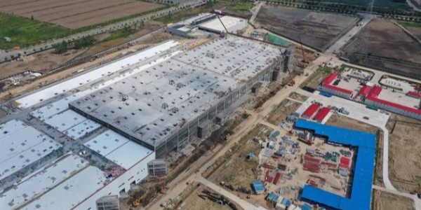特斯拉預計：年底前在上海工廠投產Model 3電動車