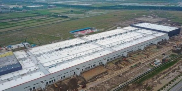 特斯拉上海工廠新突破：Model 3 周產可達 3000 輛