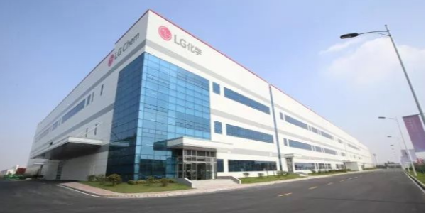 特斯拉國產電池花落 LG 化學？